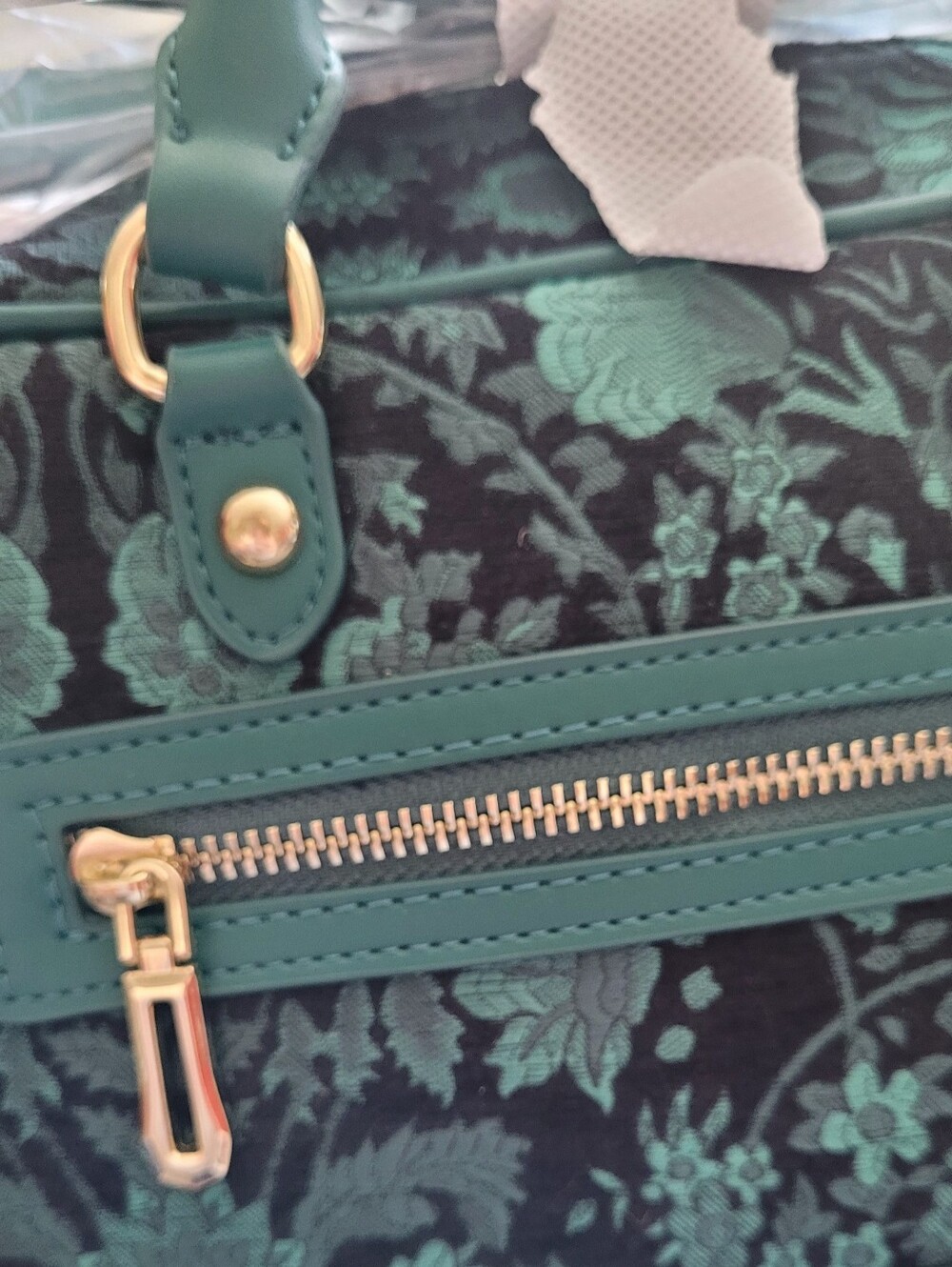 Wicked Oz Green Floral Handbag with Bag Chain - BoxLunch Exclusive - Picture 6 of 9